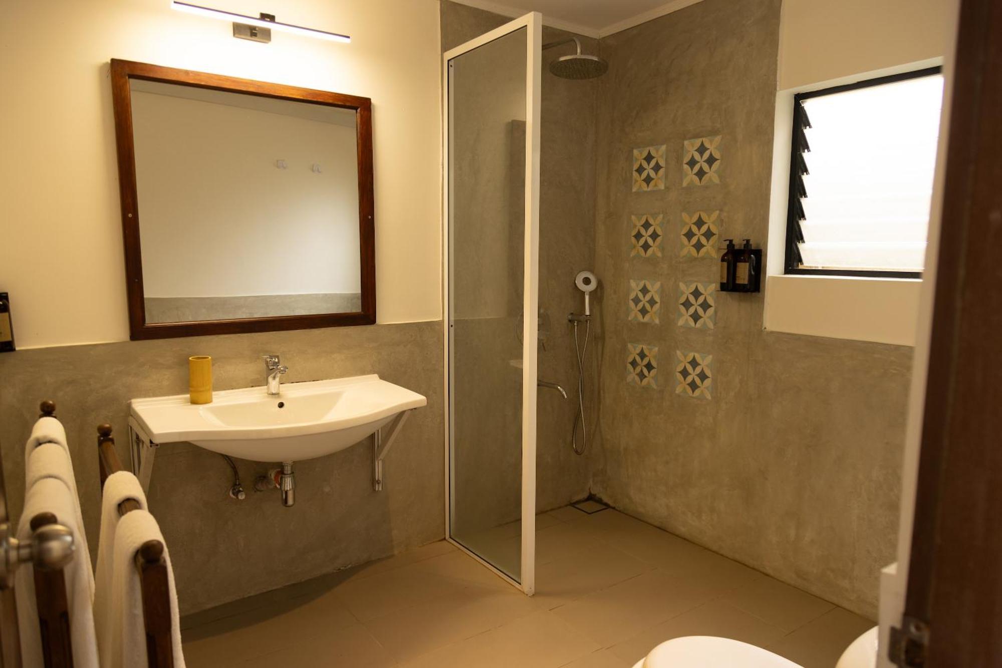 Neevana Hotel Hikkaduwa Kültér fotó