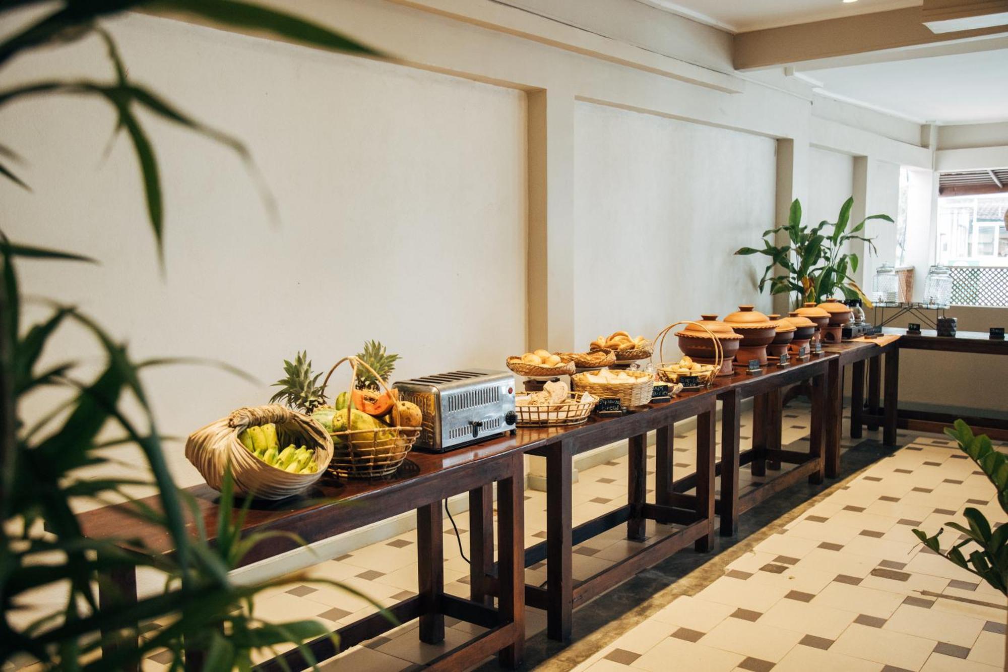 Neevana Hotel Hikkaduwa Kültér fotó